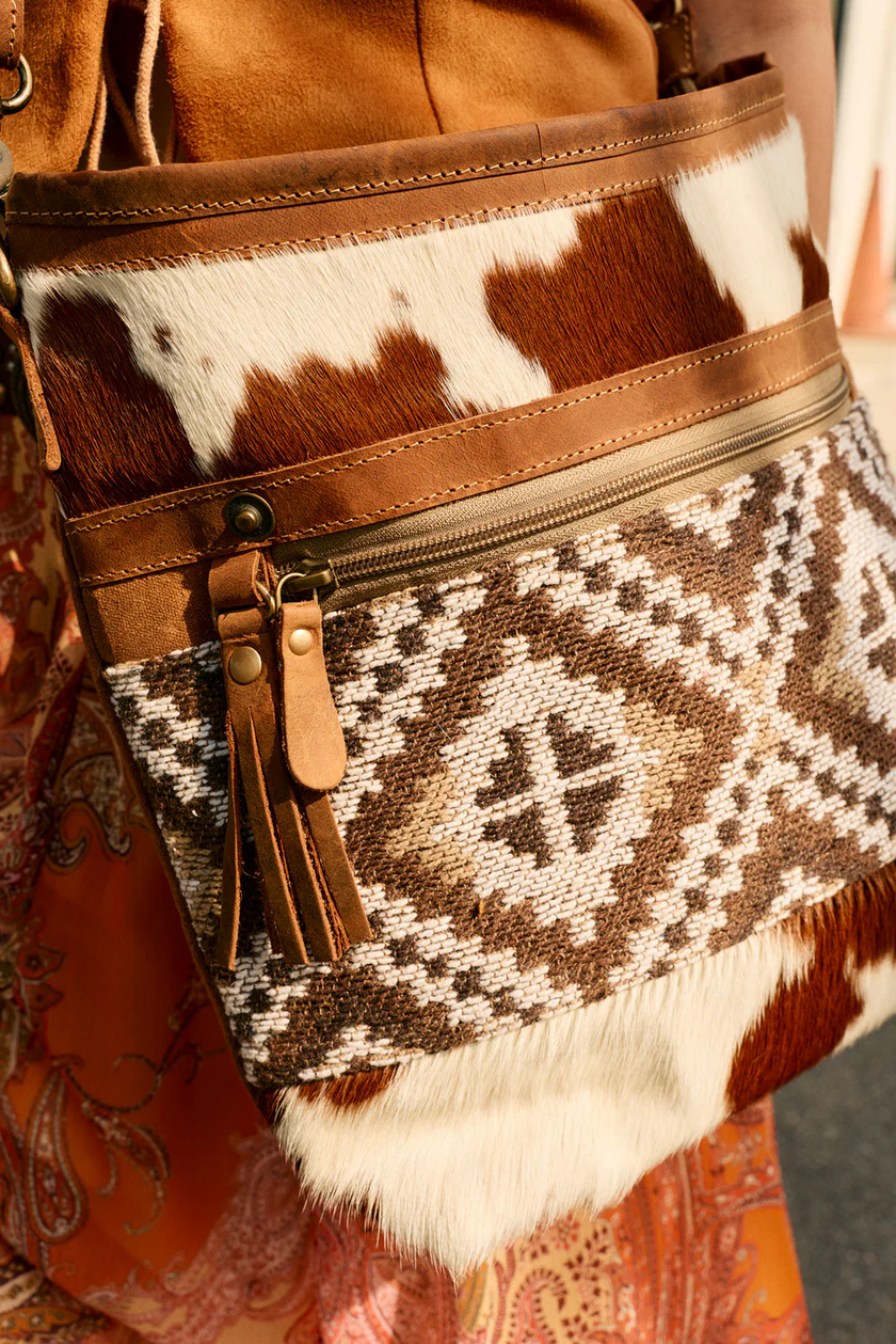 Myra Diamondback Trail Western Shoulder Bag