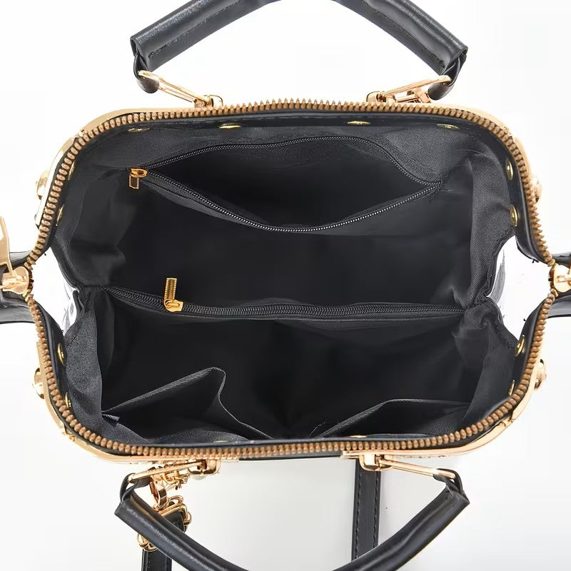 An image of the opened purse from the top