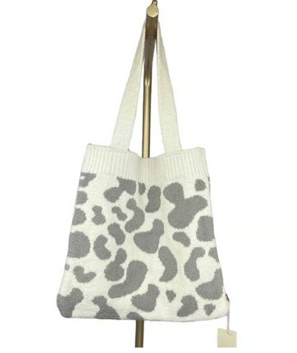 Premium Items – Scoop The Moo