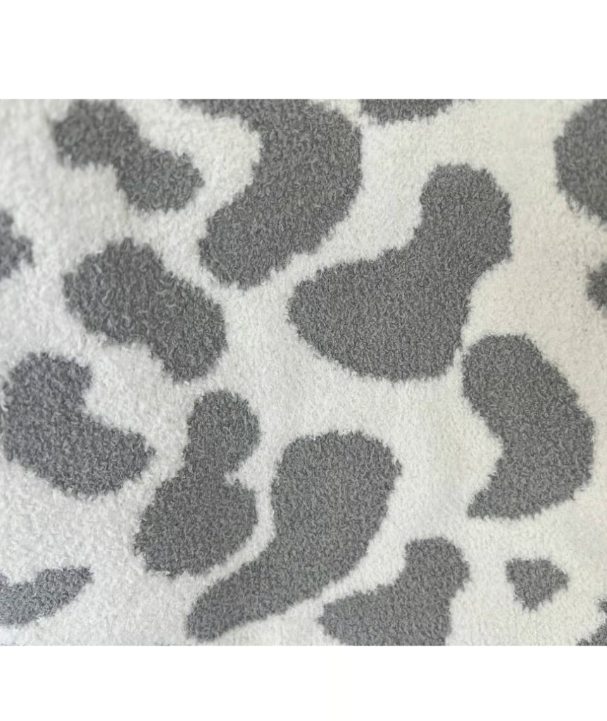 A closeup view of the knit pattern